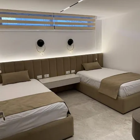 Luxury Pool Paskuqan - Lakeside Tirana